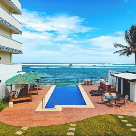 Cyan Sea Suites