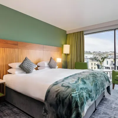The Glasshouse Hotel berhampiran Yeats Society Sligo