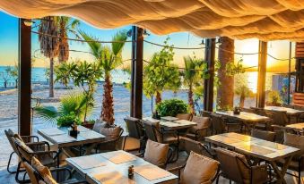 Hotel San Antonio - Housity