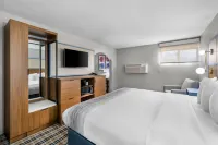 AmericInn by Wyndham Delafield