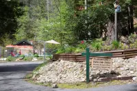 Location Hot Tub Privacy Fireplace Common Pool - 4-Star