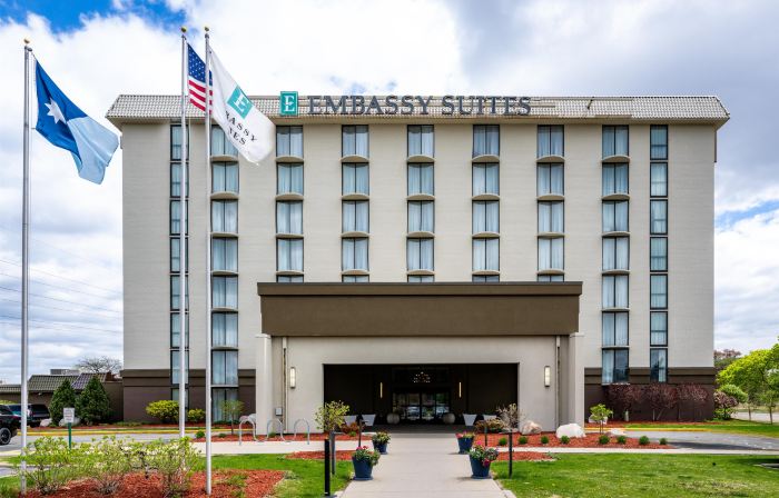 Embassy Suites by Hilton Bloomington Edina