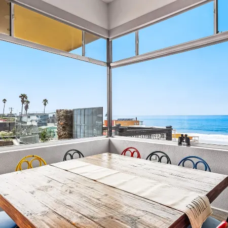 Tropical Retreat With Ocean Views - Steps From the Sand With Alfresco Dining