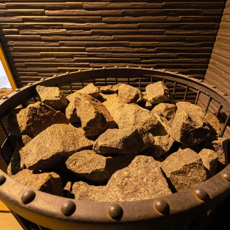 Yuyado Kuttari Onsen Lake Inn
