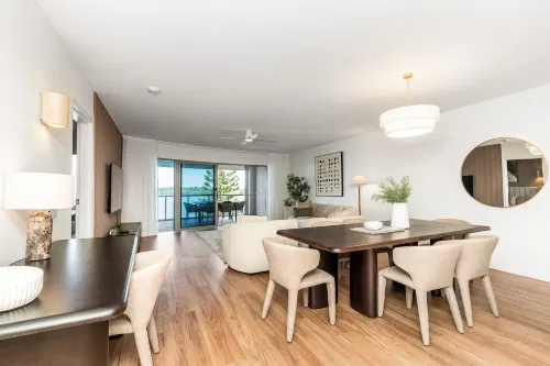Riverside Apartments & Hotel - bar