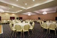 Best Western Plus Ticonderoga Inn  Suites - Wifi