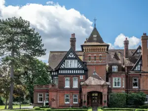 Woodlands Park Hotel