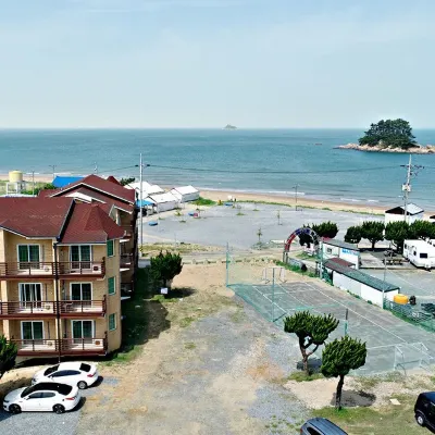 Taean Hakampo Sky Pension Hotels near Muryangsa