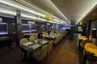 印度斯蒂亞拉 - 企業精品飯店 - 早餐