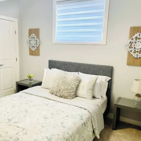 Two Brbasement Suite