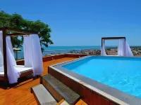 Rede Andrade Vela Branca Hotels near Marco Zero