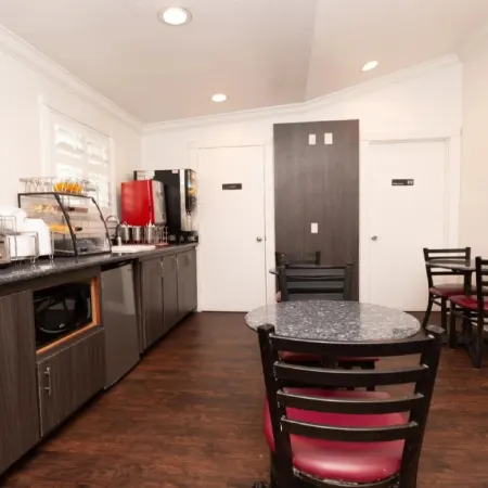 SureStay Hotel by Best Western Seaside Monterey