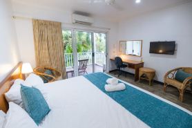 Mango Tree Lodge