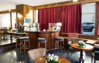 Hotel Royal Palace - bar