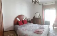 2 bedroom apartment 5 minutes from the beach with sea views! - balcone