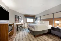 AmericInn by Wyndham Fergus Falls Conference Center - 2-Star