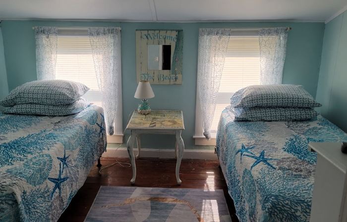 Single Family Beach Home steps away from the beautiful Sylvan Beach