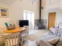 Plas Tirion Cottage - Parking