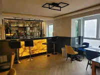 The Gatwick White House Hotel - bar