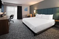 Wingate by Wyndham Geneva at Spire Academy - Gym
