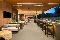 The Golden Hotel, Ascend Hotel Collection - جاكوزي