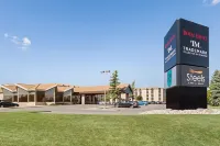 Royal Hotel West Edmonton, Trademark Collection by Wyndham - Phòng Gym
