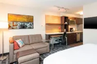 TownePlace Suites Louisville North - Pet-friendly