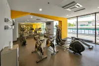 City Express Plus by Marriott Leon Centro de Convenciones - موقف سيارات