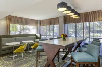 Hampton Inn Carlsbad-North San Diego County - parking