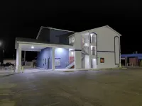 Spring Place Inn & Suites - واي فاي