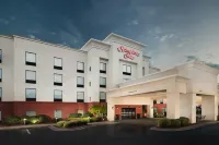 Hampton Inn Wilson Downtown - parking