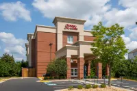 Hampton Inn & Suites Herndon-Reston - parking