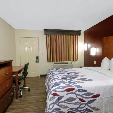 Red Roof Inn Columbus, MS