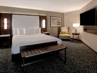 Embassy Suites by Hilton Oklahoma City Northwest Hotels near Coronado Square