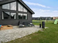 5 Star Holiday Home in Norre Nebel - parking