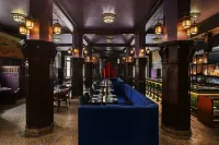 Hotel Savoy Kansas City, Tapestry Collection by Hilton - bar