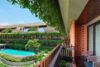Aloft by Marriott Bali Kuta at Beachwalk - Beach