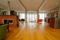 Gistihúsið - Lake Hotel Egilsstadir - 3-Star