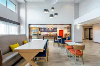 Hampton Inn & Suites by Hilton Cody - 2 tähden
