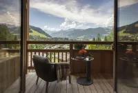 Four Seasons Resort Megève - Mountain view