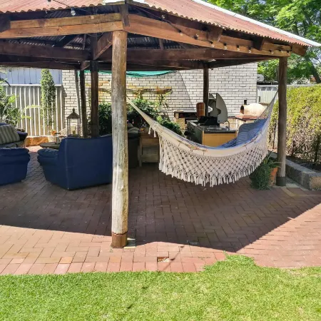 Airport B&B