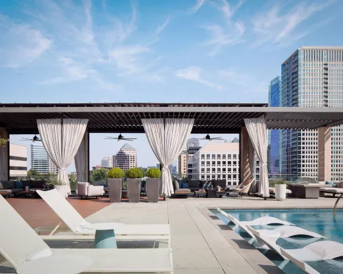 Marriott Dallas Uptown Hotels near Katy Trail
