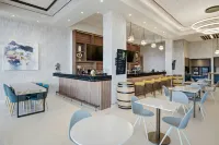 TownePlace Suites by Marriott Vaughan - Pools