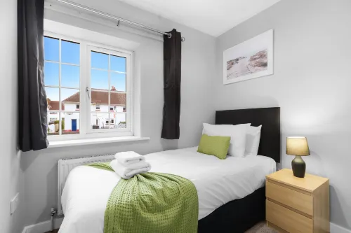 Dudley Gardens 3 Bedroom 1 Bath Hse - WLAN