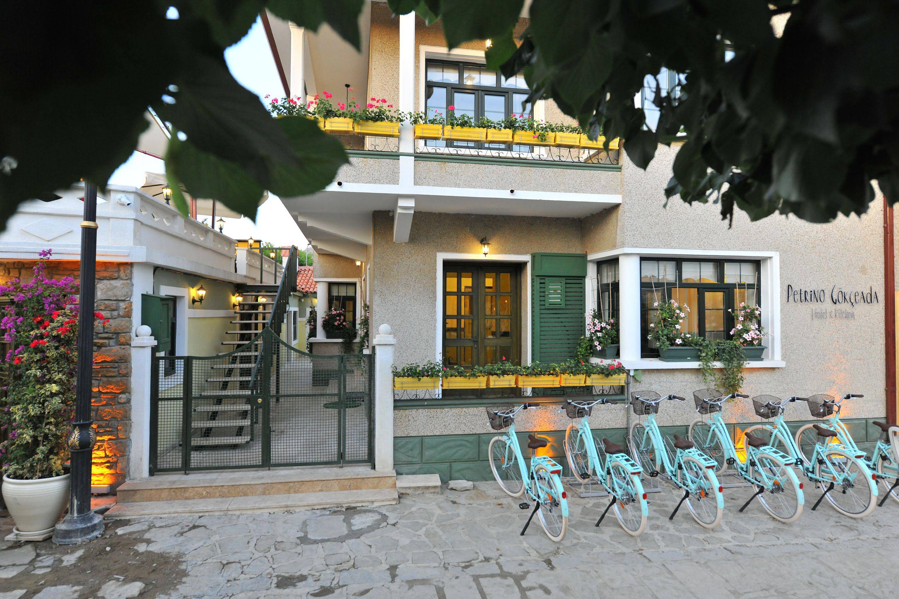 Petrino Gokceada Hotel & Kitchen