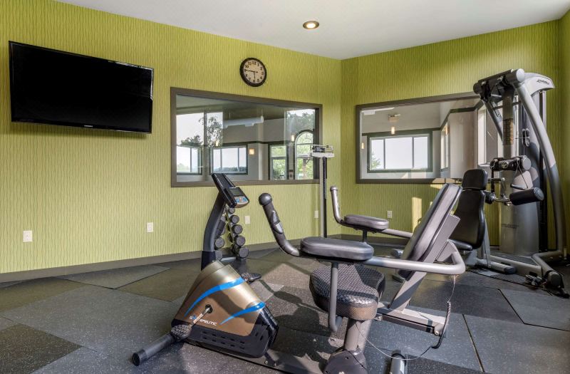 Comfort Inn & Suites Butler photo 2