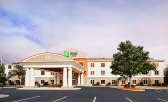 Holiday Inn Express & Suites Inverness-Lecanto