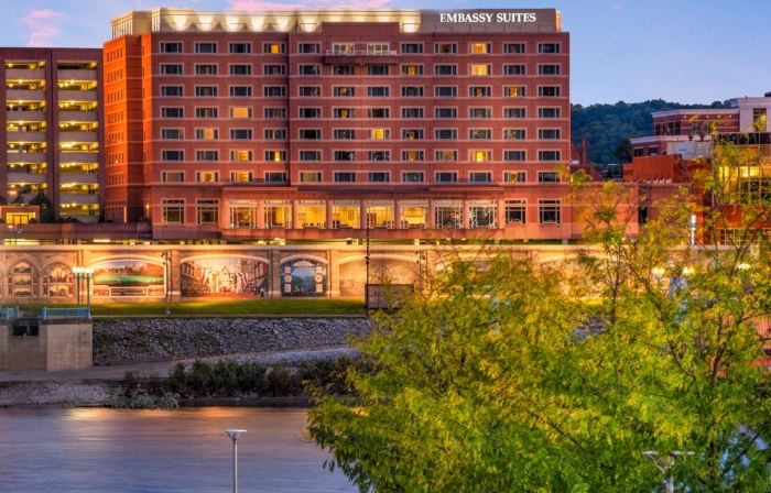 Embassy Suites by Hilton Cincinnati RiverCenter