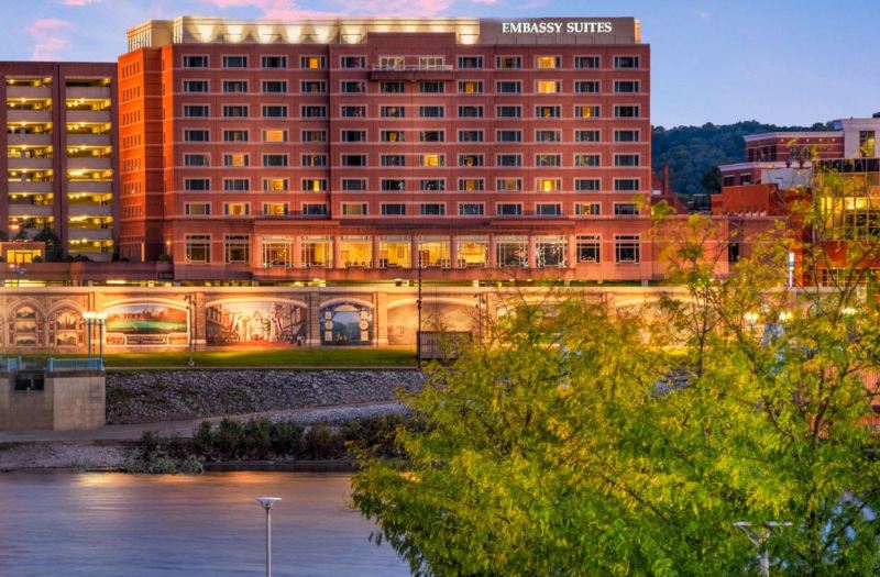 Embassy Suites by Hilton Cincinnati RiverCenter