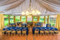 Relais Leon d'Oro Hotels in Salzano